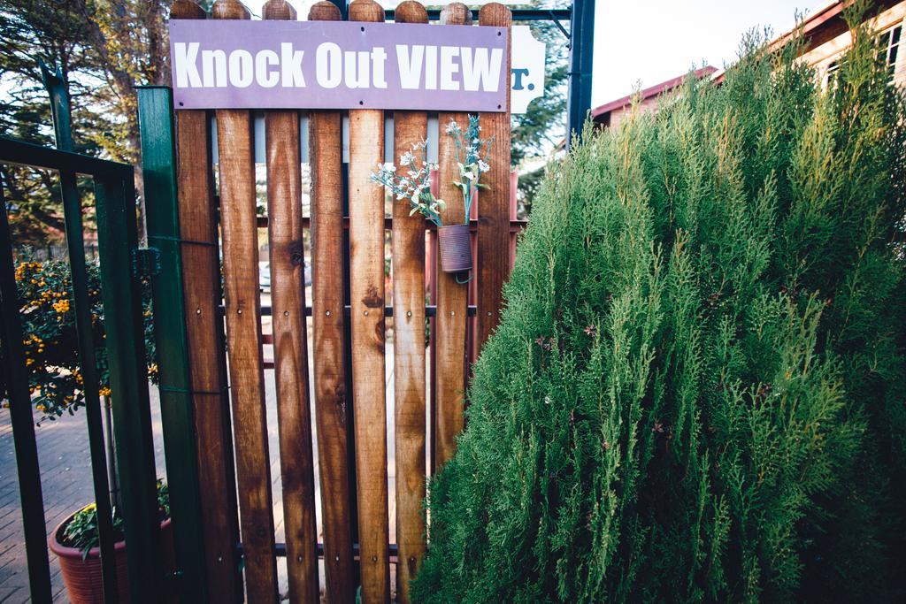 ホテル Knock Out View クラレンス エクステリア 写真